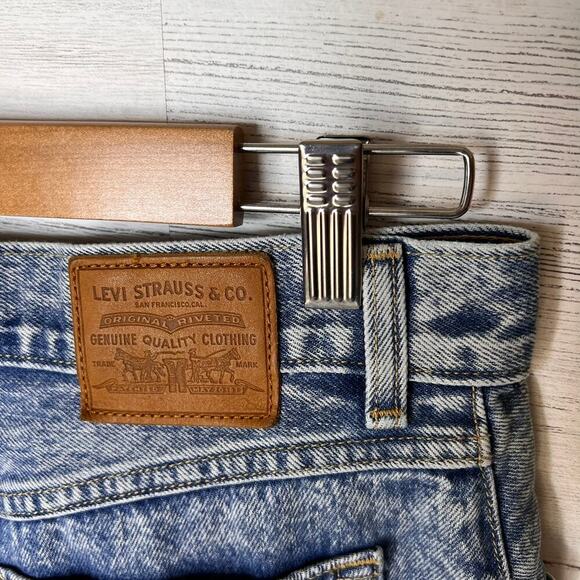 Levis Skirt Womens Size 30 Premium Front Button Mini Denim Quality Clothing - Picture 15 of 16